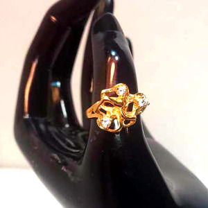 Sweetly Unique Golden Ribbon Rhinestone Ring Size 7